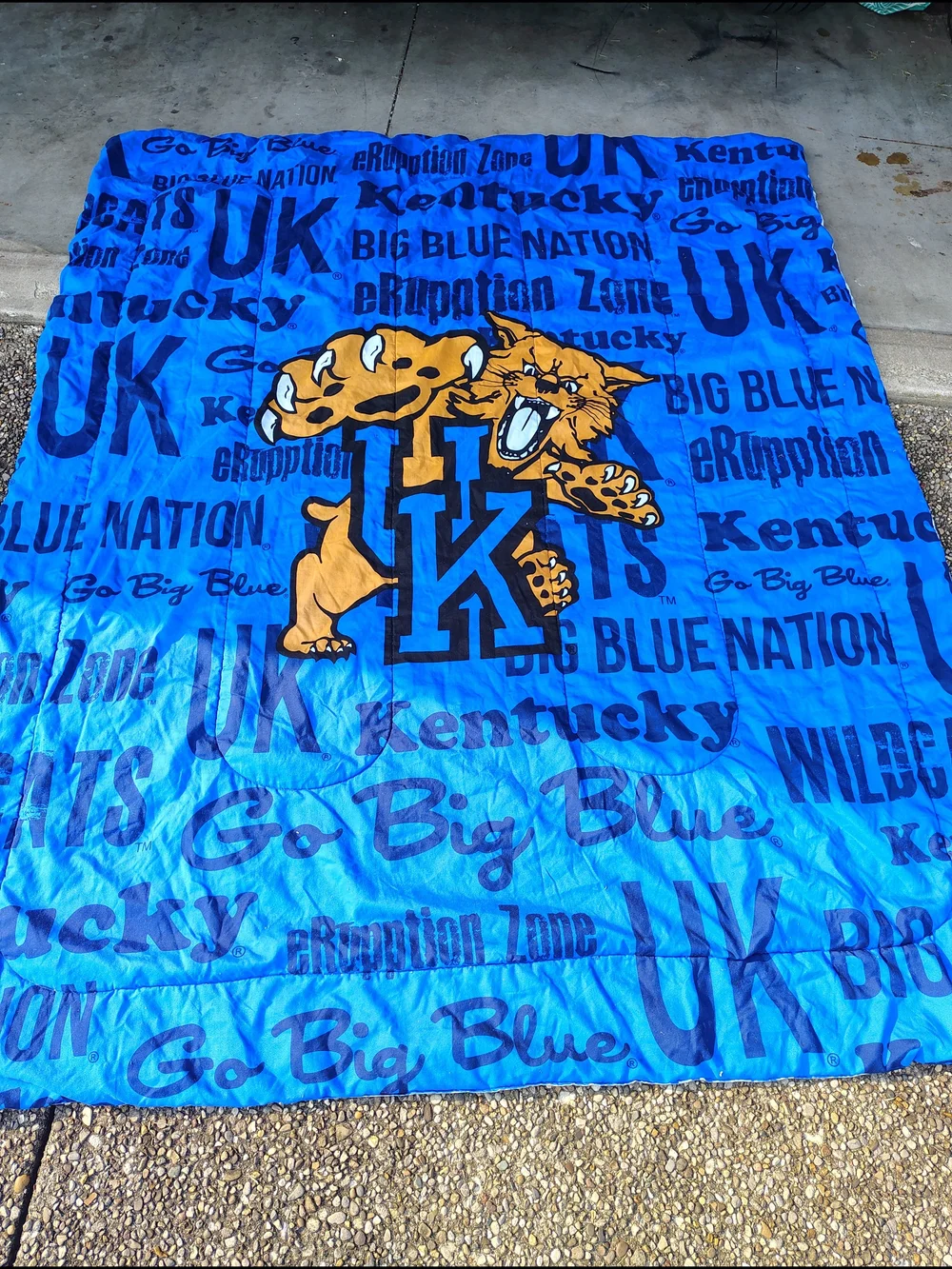 University of Kentucky Blue Comforter Blanket - Blue/Gold 84x84 Vintage